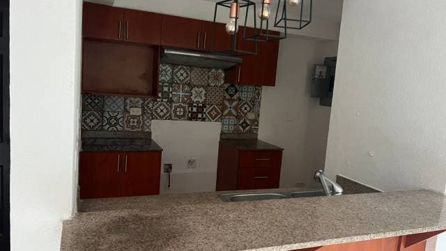 APARTAMENTO EN RENTA NUEVO EN PARQUE 7 — foto 2