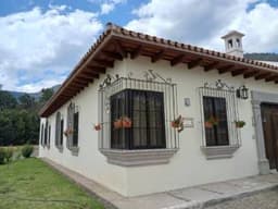 Casa amueblada en renta en Jocotenango Sacatepéquez