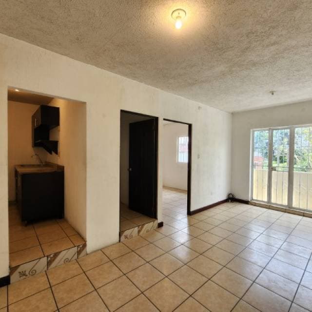 Apartamento en Renta en Zona 3 de Mixco — foto 2