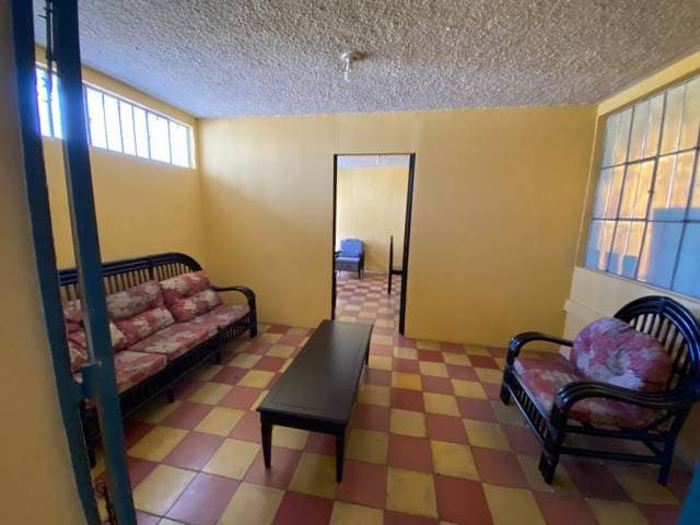 RENTO CLINICA EN ZONA 1 — foto 5