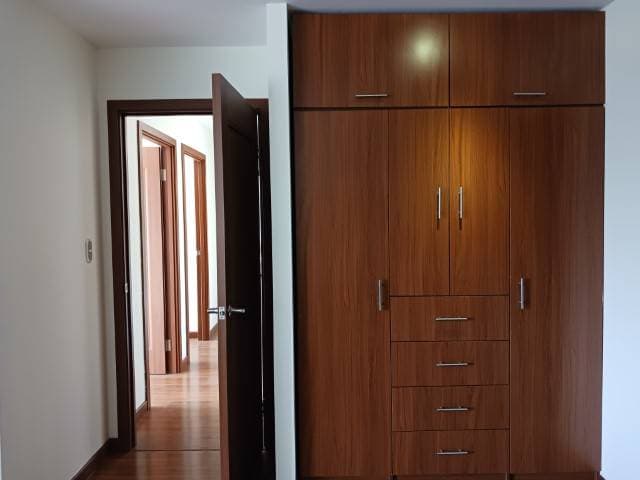Apartamento en Venta Las Gemas Zona 11 Majadas — foto 6