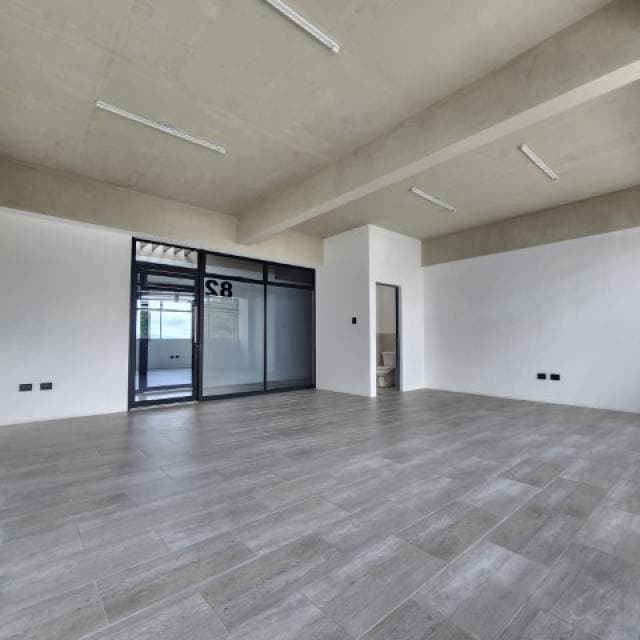 Oficina en Venta Internaranjo Empresarial, Zona 4 Mixco — foto 9