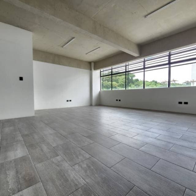 Oficina en Venta Internaranjo Empresarial, Zona 4 Mixco — foto 11