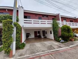 EN VENTA CASA EN PINARES
