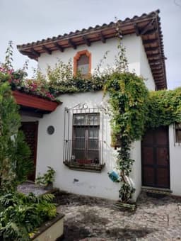 APROVECHE CASA AMPLIA EN VENTA CERCA DE ANTIGUA GT