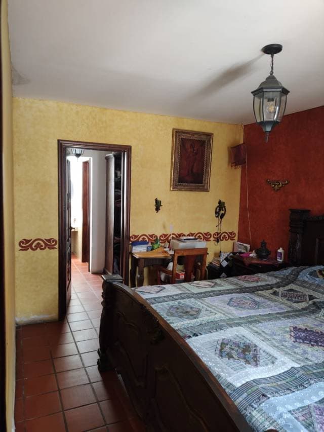 APROVECHE CASA AMPLIA EN VENTA CERCA DE ANTIGUA GT — foto 2