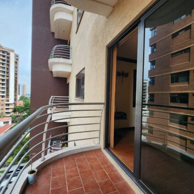 Apartamento en Venta Zona 14 Américas Edificio Vivaldi — foto 8