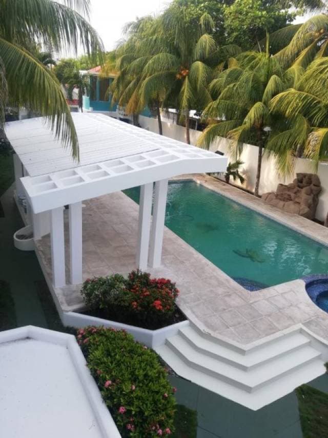 Casa en Venta en la Playa Puerto de San José Escuintla