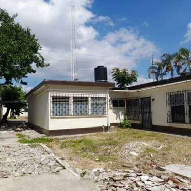 Casa para Uso Comercial en Renta Villa Nueva — foto 1