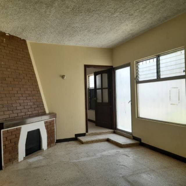 Casa para Uso Comercial en Renta Villa Nueva — foto 6