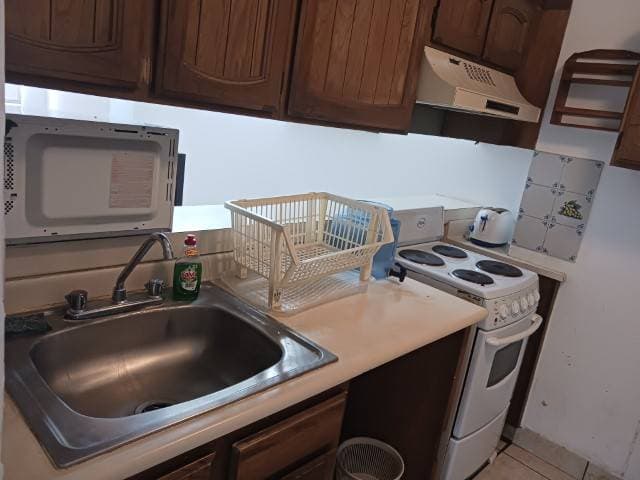 Apartamento Amueblado en Renta Edificio Avenida Zona 10 — foto 5