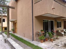 CASA TIPO LOFT EN RENTA EN ZONA 16 SECTOR DE KANAJUYU