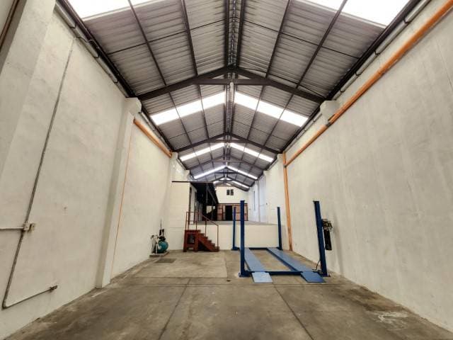 Bodega en Venta San Cristóbal sin restricción de garita — foto 2