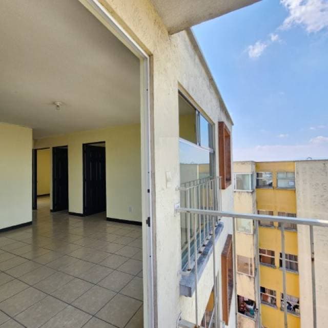 Apartamento en Venta El Refugio San Rafael 2 Zona 18 — foto 3