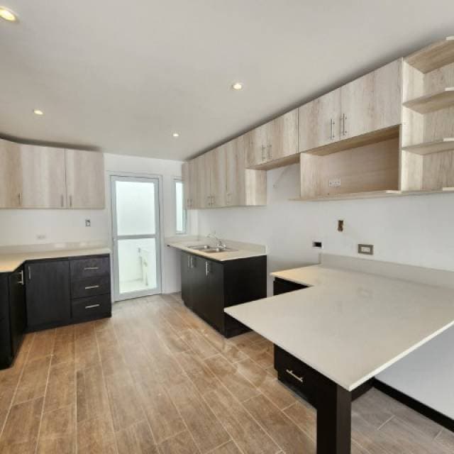 Casa en Venta San Cristóbal Sector B1, cerca de Bulevar — foto 3