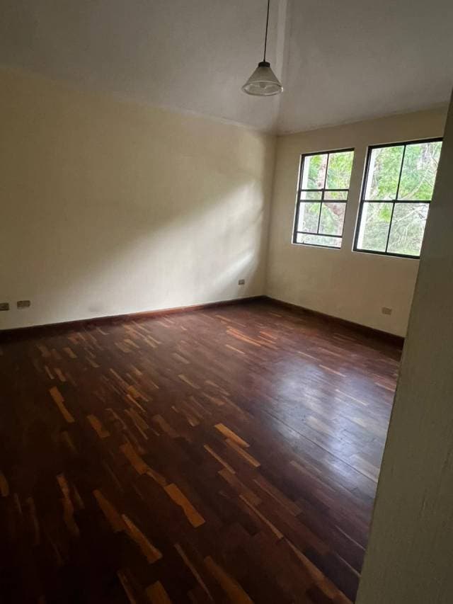 RENTO CASA EN CONDOMINIO LAS CUMBRES — foto 6
