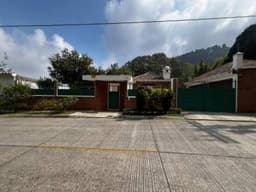 RENTO CASA EN CONDOMINIO LAS CUMBRES ZONA 16