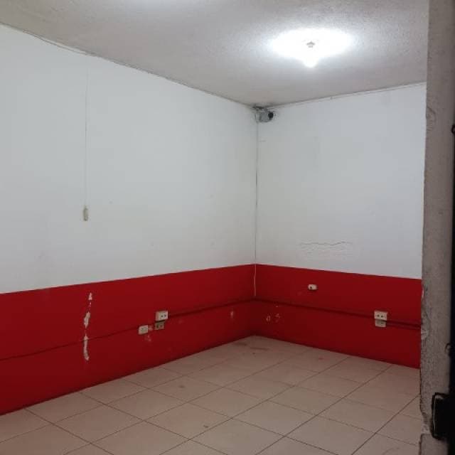 Bodega en Renta Bosques de San Nicolás Zona 4 de Mixco — foto 3