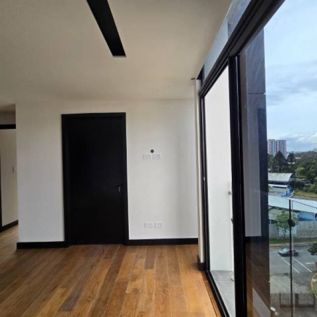 Apartamento en Renta Villa Mariscal con 2 parqueos — foto 5