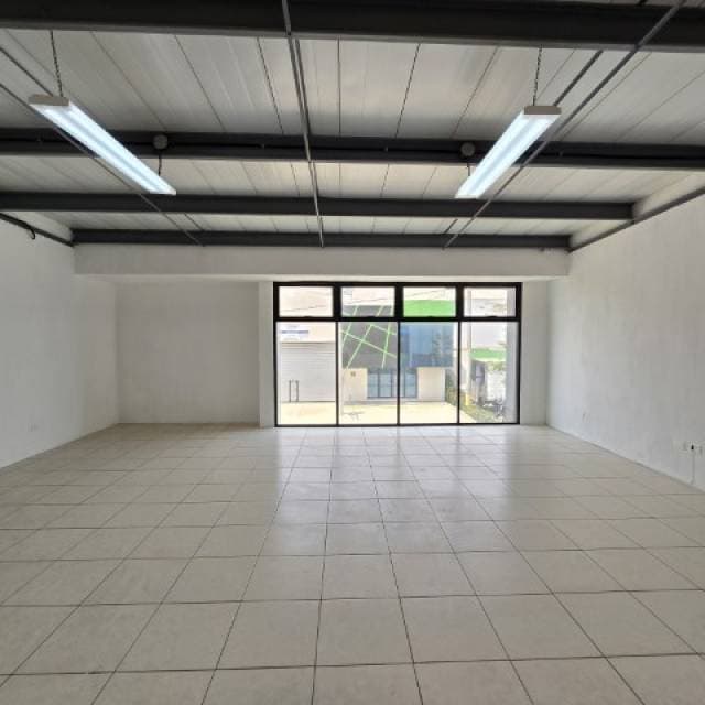 Ofibodega en Renta Centro Sur Villa Nueva, Guatemala — foto 5