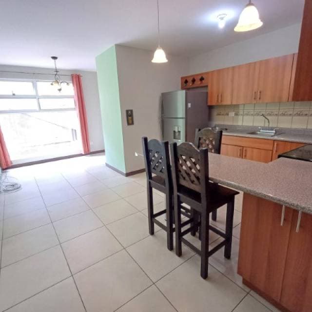 Apartamento en Renta en Edificio Pórtico Zona 7 Ciudad — foto 3