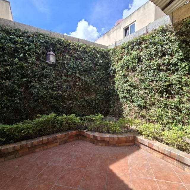 Casa de 4 Habitaciones en Venta Condado Catalina — foto 7
