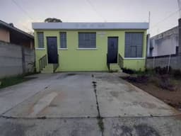 Casa en Renta en Residenciales Nimajay, con jardín