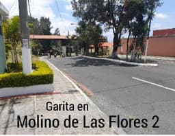 Venta Casa en Molino de Las Flores 2