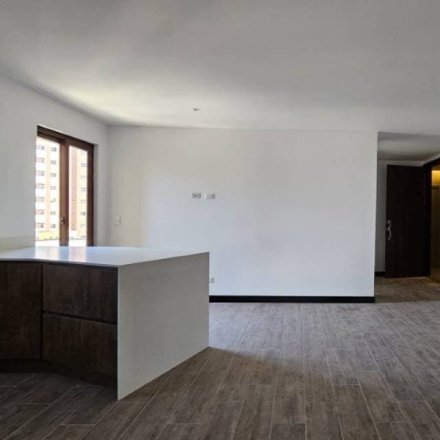 Apartamento en Renta Zona 10 Marqués de Oakland — foto 2