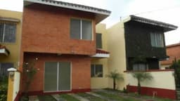 Vendo Casa grande 2 niveles en Residenciales El Bosque – Coatepeque