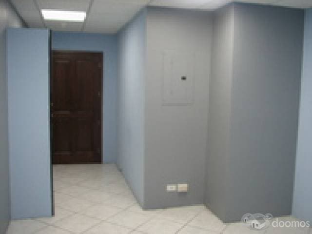 Oficina tabicada en Europlaza — foto 1
