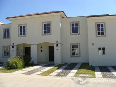 Comprar Casa Villa Canales 0 — foto 2