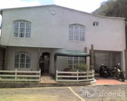 Comprar Casa Panajachel Calle las manos zona 3