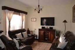 CityMax Antigua promueve casa para venta en condominio en San Lucas