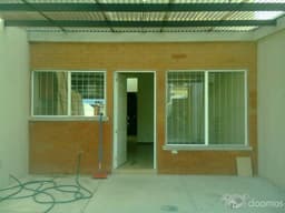 CASA PARA ESTRENAR!!! EN KAMINAL JUYU ZONA 7