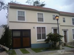 VENDO CASA EN CONDADO NARANJO ALAMEDA NORTE RES. SAN DANIEL U$ 140 MIL NEGOCIABLES