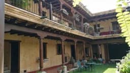 CITYMAX ANTIGUA VENDE O RENTA HERMOSA Y AMPLIA CASA EN ANTIGUA GUATEMALA