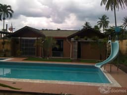 bonita casa con piscina retalhuleu