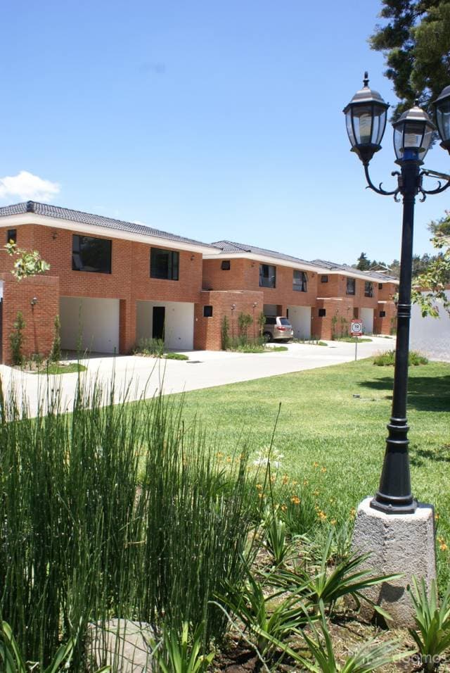 Casa nueva  en las Charcas Zona 11 — foto 2
