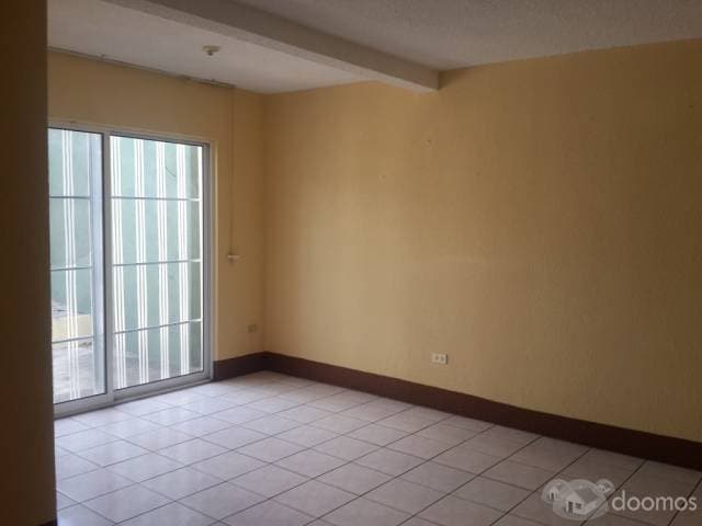 Linda Casa en Los Olivos Sector 9, Zona 18 — foto 3