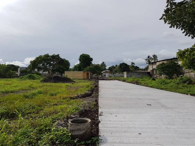 SIQUINALA, V/Terreno, 2 cuadras del parque. — foto 2