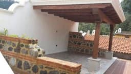 CITYMAX ANTIGUA VENDE CASA CERCANA AL CENTRO DE ANTIGUA