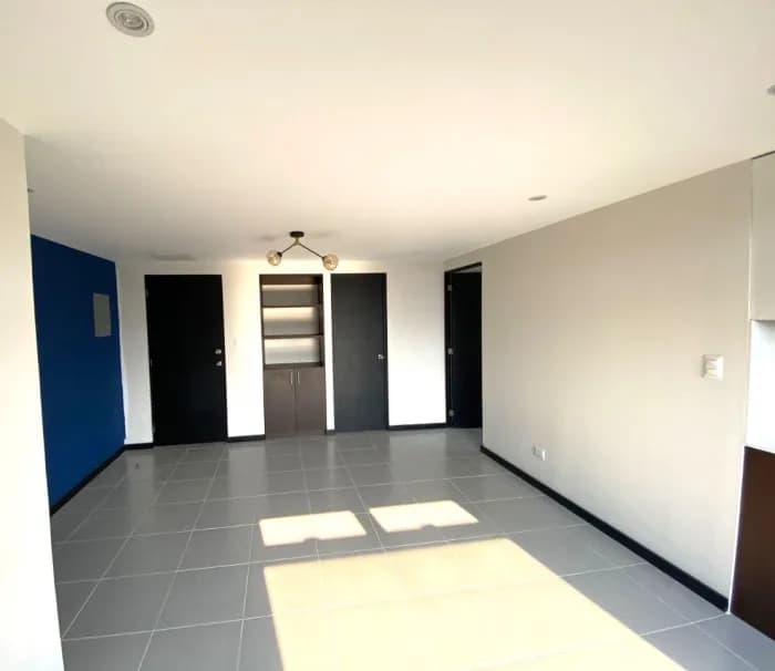 APARTAMENTO EN VENTA - ZONA 14 — foto 1
