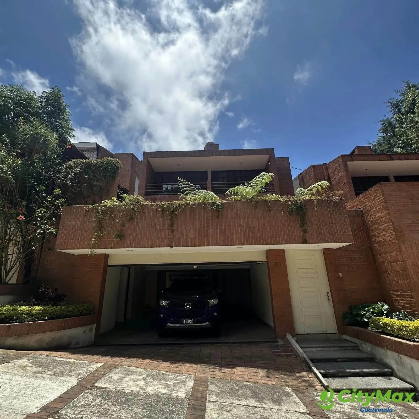 CASA EN VENTA Y/O RENTA — foto 1