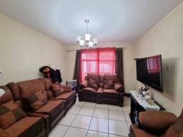 Casa en Venta en Pinares Zona 8 de Mixco, Guatemala