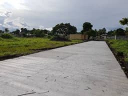 SIQUINALA, Terreno atrás del Estadio